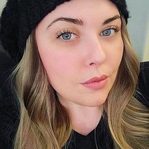 Meet your Posher, Mallory